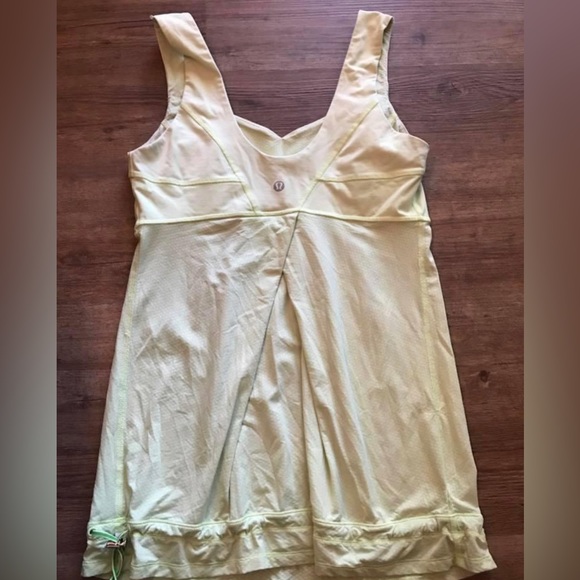 Lululemon Elevate Tank Clear Mint Yellow size 6 - Picture 4 of 7